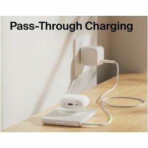 Belkin BoostCharge Power Bank - White - For Earbud, iPhone, Qi-enabled Device - 5000 mAh - 15 W - USB Type-C Connector - L