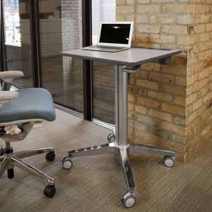 Ergotron LearnFit Student Desk - Laminiert Rechteck Top - Melamin-Laminat X-shaped Basis - 4 Beine - Höhenverstellbar x 60