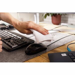 Kensington Pro Fit Wired Washable Mouse - Rugged - Optical - Cable - Black - USB Type A - 1600 dpi - Scroll Wheel - 3 Butt