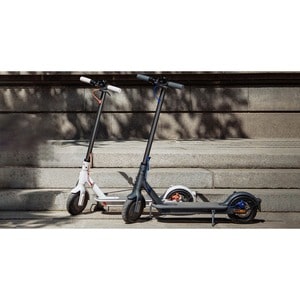 MI ELECTRIC SCOOTER 3 NORDIC BLACK