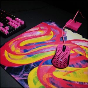 CHERRY GP4 XG-GP4-L-PINK Groß Gaming-Mauspad - 460 mm x 400 mm x 4 mm Abmessung - Gummi - Rutschfest - Maus