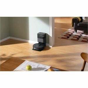 Robot Vacuum Cleaner Roborock Q5 Max+ senza filo - Nero - 60 W Motore - 770 mL Capacità polvere - Batteria - Batteria rica