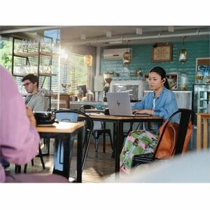 HP ZBook Ultra G1a 35.6 cm (14") Touchscreen Mobile Workstation - 2.8K - AMD Ryzen AI MAX PRO 390 - 64 GB - 1 TB SSD - Met