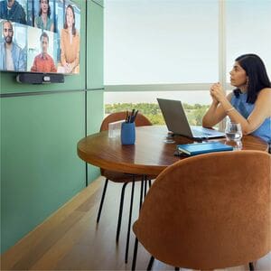 Equipo de VídeoConferencia Poly Studio V12 - Pequeño/a Room Size Supported - Para Sala de reuniones, Vídeo conferencia - 3