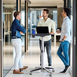 Ergotron LearnFit Student Desk - Laminiert Rechteck Top - Melamin-Laminat X-shaped Basis - 4 Beine - Höhenverstellbar x 60