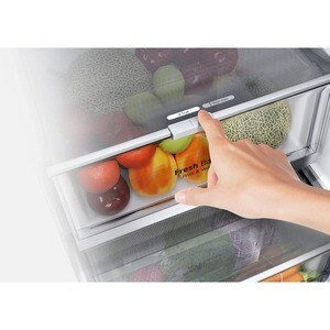 Congelatore/Freezer LG GSXV90MBAE 635 L Combinato - Metallico - Vetro temprato - Digital Inverter Compressor - Smart Conne