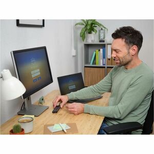 Trust Dalyx USB-Typ C Docking Station für Tablet-PC, Notebook, Monitor, Smartphone, Desktop-PC - Ladefunktion - Silber - 4