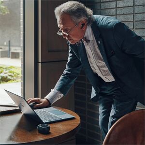 Poly Voyager Free 60+ UC True Wireless Ohrhörer Stereo Ohrhörerset - Schwarz - Google Assistant, Siri - Binaural - In-Ear 