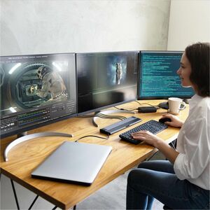j5create JCD554 USB4 Docking Station für Notebook, Monitor, Tastatur, Maus - Ladefunktion - Speicherkartenleser - SD, micr