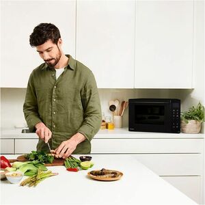 Panasonic NN-DF38PBEPG Single Microwave Oven - Black - 23 L Capacity - Microwave, Grilling - 7 Power Levels - 1 kW Microwa