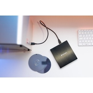 Masterizzatore DVD Verbatim - Esterno - DVD±R/±RW Supporto - 24x Scrittura CD/24x Riscrittura CD/24xSpaceLettura CD - 8x S