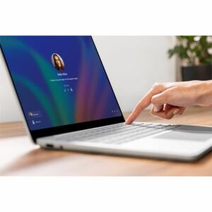 Microsoft Surface Laptop 33 cm (13 Zoll) Touchscreen Copilot+ PC Notebook - 60 Hz - Qualcomm Snapdragon X Plus X1P-42-100 