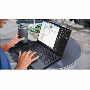 Lenovo ThinkPad E14 Gen 7 21U2004UMX 35.6 cm (14") Copilot+ PC Notebook - WUXGA - 60 Hz - Intel Core Ultra 5 226V - 16 GB 
