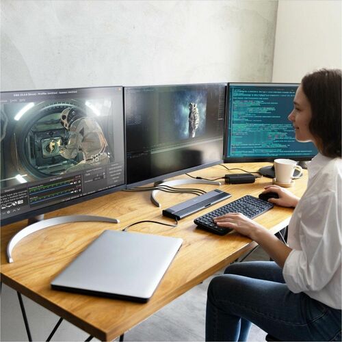 j5create JCD554 USB4 Docking Station for Notebook, Monitor, Keyboard, Mouse - Charging Capability - Memory Card Reader - S