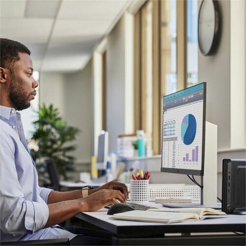 HP Pro Mini 400 G9 Desktop PC Wolf Pro Security Edition. Famiglia processore: Intel® Core™ i5, Modello del processore: i5-