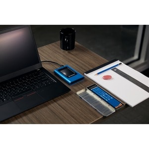 SSD Portable Kingston Vault Privacy 80 IKVP80ES/1920G - Externe - 1,88 To - Smartphone, Ordinateur de bureau Appareil comp