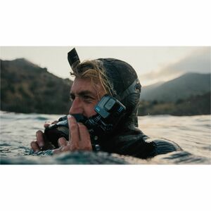 Videocámara digital Profesional GoPro HERO11 Black - 5.8cm (2.3") - Pantalla Táctil LCD - CMOS - 5.3K - Negro - 16:9 - 27.