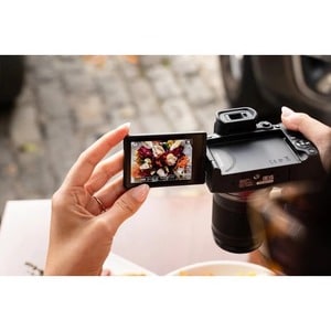 Canon EOS R10 24.2 Megapixel Mirrorless Camera with Lens - 18 mm - 150 mm - APS-C CMOS Sensor - Autofocus - 7.6 cm (3") To