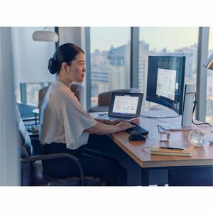 EliteBook 8 G1a Next Gen AI AMD Ryzen AI 7 350 14" 300n non-touch display 32GB 2 x 16GB 512GB M.2 62Whr Battery 3-year war