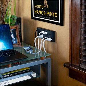 CyberPower CSP806UC18 Home Office 8 - Outlet Surge Protector with 2400 J Surge Suppression - Clamping Voltage 800V, 6 ft C