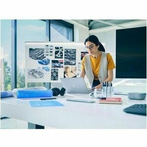 HP ZBook 8 G1i 35.6 cm (14") Mobile Workstation - WUXGA - Intel Core Ultra 7 Series 2 255H - 32 GB - 1 TB SSD - Meteor Sil