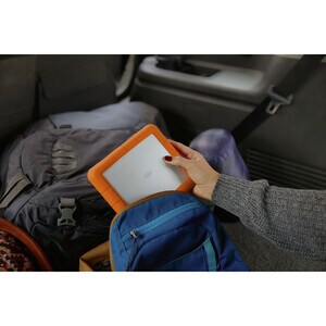 LaCie Rugged RAID Shuttle STHT8000800 Sistema de armazenamento DAS - 8 TB HDD Portátil - 8 TB Installed HDD Capacity - Ade