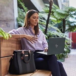 HP Elite Dragonfly 13.5" 2 in 1 Chromebook - WUXGA+ - Intel Core i7 12th Gen i7-1265U - vPro Technology - 16 GB - 256 GB S