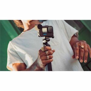 Videocámara digital Profesional GoPro HERO11 Black - 5.8cm (2.3") - Pantalla Táctil LCD - CMOS - 5.3K - Negro - 16:9 - 27.