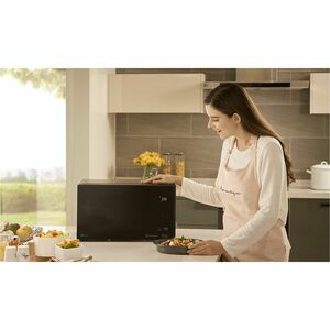 LG NeoChef MH1596DIR Uno solo Horno de microondas - Negro - 42.48L Capacidad - Microondas, Gratinado (Grill), Asar - 1.35k
