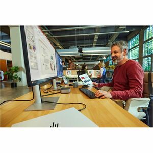 HP G6 Thunderbolt 4 扩展插口 用于 显示器, 笔记本电脑 - 充电功能 - 5 x USB端口 - 3 x USB A 型端口 - USB Type-A - 2 x USB C 型端口 - C型USB - 网络 (RJ-45