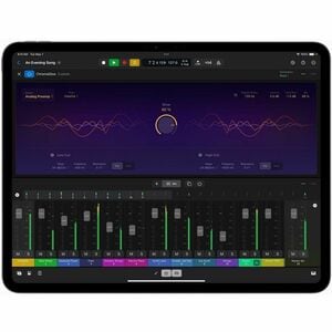 Apple iPad Pro (8th Generation) A3361 Tablet - 13" - 12 GB - 256 GB Storage - iPadOS 26 - 5G - Silver - M5 Nona-core (9 Co