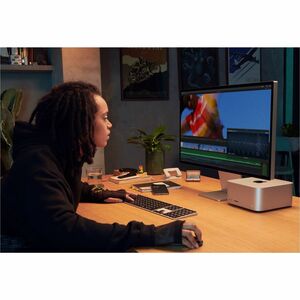 Computadora de escritorio Apple Mac Studio MU973LZ/A - Apple - 96GB - 1TB SSD - Plata - Apple M3 Ultra Chip - Apple Hexaco
