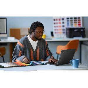Lenovo ThinkPad X1 Carbon Gen 13 21NX00FRUS 14" Ultrabook - WUXGA - Intel Core Ultra 5 225U - Intel Evo Platform - 16 GB -