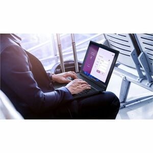 Lenovo ThinkPad E16 Gen 3 21ST0052HV 40.6 cm (16") Notebook - WUXGA - AMD Ryzen 7 250 - 32 GB - 1 TB SSD - Hungarian Keybo