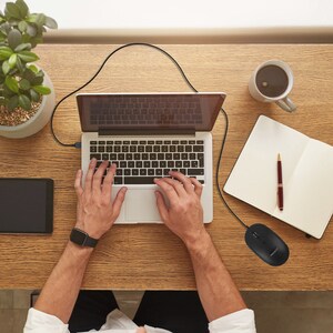 Macally USB Optical Quiet Click Mouse for Mac/PC Black - Optical - Cable - Black - USB - 2400 dpi - Scroll Wheel - Symmetr