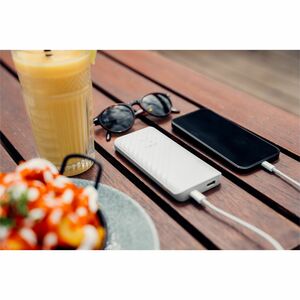 Xtorm Go2 Power Bank - Ash White - 10000 mAh - 15 W - Ash White