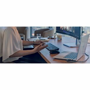 EliteBook 8 G1a Next Gen AI AMD Ryzen AI 7 350 14" 300n non-touch display 32GB 2 x 16GB 512GB M.2 62Whr Battery 3-year war