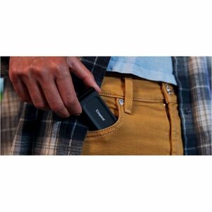 Kingston Tragbar Solid State-Laufwerk - Extern - 2 TB - Schwarz - Speichersystem Unterstütztes Gerät - USB 3.2 (Gen 2) - 1