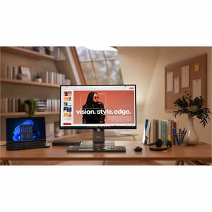 Lenovo SmartDock 5500 11 Port(s) USB4 Docking Station for Monitor, Notebook, Mobile Workstation - Charging Capability - 13