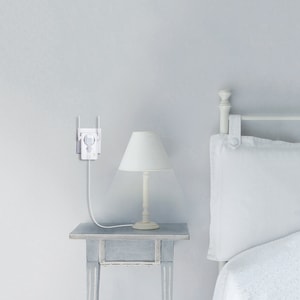 TP-Link TL-WA860RE Singleband IEEE 802.11b/g/n 300 Mbit/s Drahtloser Range-Extender - 2,40 GHz - 2 x Externe Antenne(n) - 