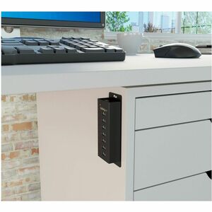 StarTech.com Hub USB 3.0 à 7 ports - Concentrateur USB à montage mural / sur bureau avec boîtier métallique - 7 Total de p