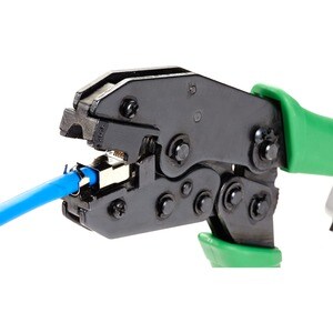 Black Box CAT6A RJ 45 Modular Plug Shielded 200 Pack - 200 - 1 x RJ-45 Network Male - Shielding - Clear - TAA Compliant