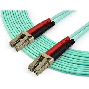 StarTech.com 7m (22ft) LC/UPC to LC/UPC OM4 Multimode Fiber Optic Cable, 50/125µm, 100G, Low Insertion Loss, LSZH Fiber Ju
