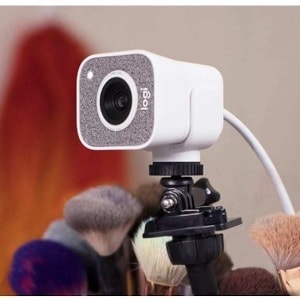 Logitech StreamCam Webcam - 60 fps - Branco - 1920 x 1080 Vídeo - Foco automático - 78° Angle - Microfone - Monitor