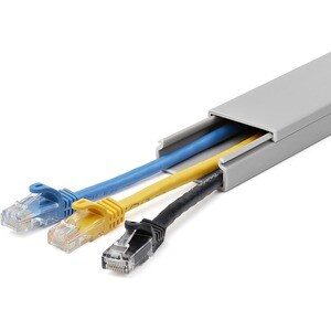 StarTech.com Kabelkanal mit Abdeckung 38x16mm - 2m, PVC, Sockelleiste/Wandkabelkanal, UL geprüft (CBMWD3816) - Raceway - 3