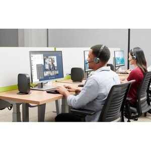 T540 AMD R1305G 1.5GHZ UPTO 2.8GHZ 4GB DDR4 32GB EMMC VEGA 3 GRAPHICS NO-WIFI DP RJ45 THINPRO