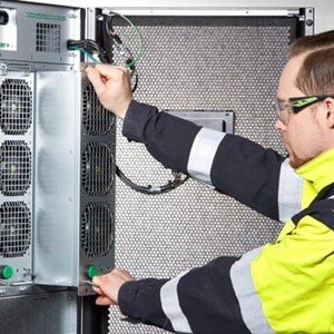 Eaton 93PS-8+8(40)-30-4x9Ah-SB-MBS-6 Dual Conversion Online UPS - 8 kVA/8 kW - Tower - 1 Hour Stand-by - 380 V AC, 400 V A