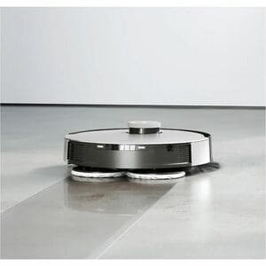 X1 OMNI VACUUM AND MOP ROBOT WITH AUTOEMPTY CLEANING STATION