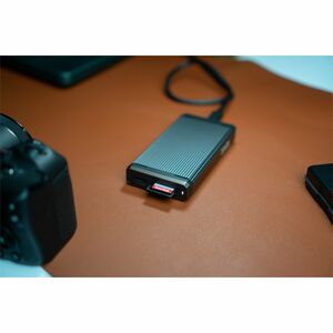 WD Extreme 512 GB Class 10/UHS-I (U3) V30 SDXC - 150 MB/s Read - 70 MB/s Write