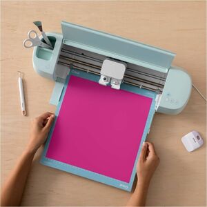 cricut Heat-Activated, Colour-Changing Vinyl - Permanent, Magenta - Light Pink - Cutting Machine x 24" (609.60 mm) Length 